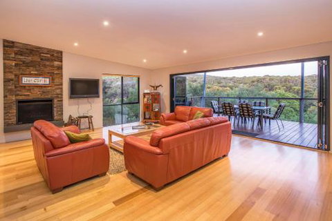 Caves Retreat - Nambucca Heads Accommodation 3