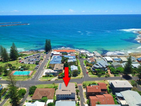 Bimbadeen Penthouse Across The Road From Main Beach! - Nambucca Heads Accommodation 6