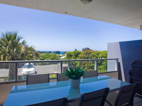 LORNE CHALET APARTMENT 10 Ask About Midweek Deals - Nambucca Heads Accommodation 3