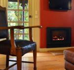 Circa Red London Daylesford - Nambucca Heads Accommodation