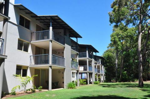32 / 15 Rainbow Shores Unit Overlooking Bushland With Shared Swimming Pool Spa & Tennis Court - Nambucca Heads Accommodation 5