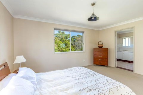 Rainbow Views Rainbow Beach Stunning Ocean Views & A Swimming Pool - Nambucca Heads Accommodation 1