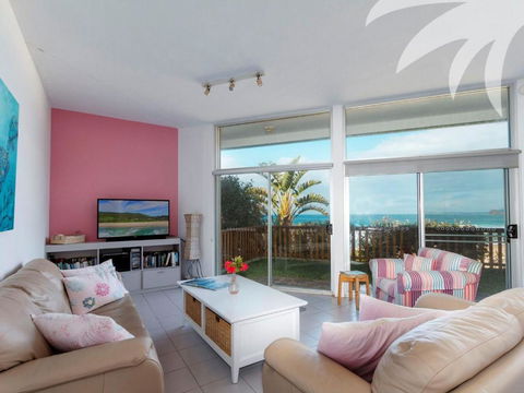 SeaCrest On Blueys Beach - Nambucca Heads Accommodation 3