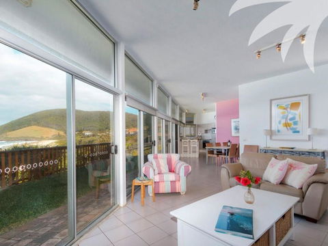 SeaCrest On Blueys Beach - Nambucca Heads Accommodation 4