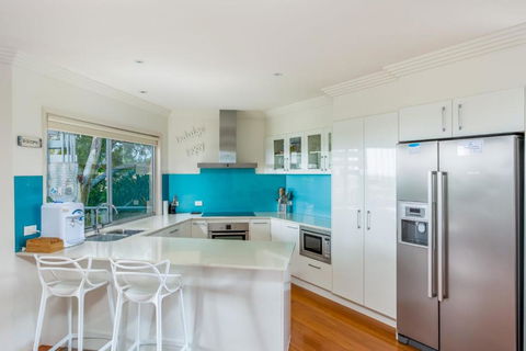 Rainbow Towers 4 Rainbow Beach 360 Degree Vistas Absolutely Gorgeous - Nambucca Heads Accommodation 6