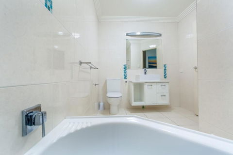 Rainbow Towers 4 Rainbow Beach 360 Degree Vistas Absolutely Gorgeous - Nambucca Heads Accommodation 3
