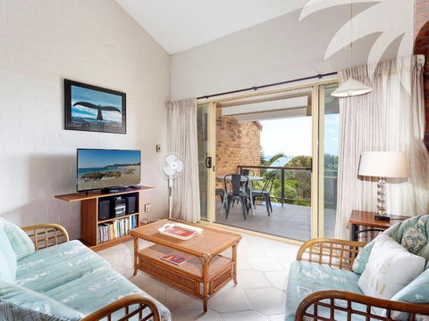 Oceanside 18 - Nambucca Heads Accommodation 4