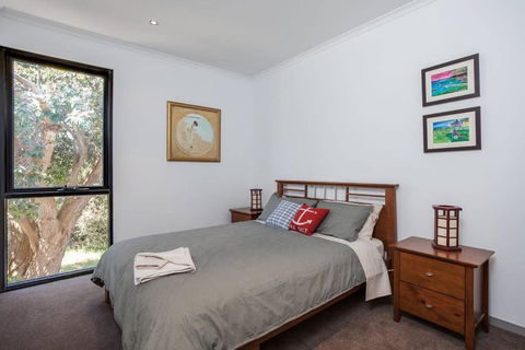 Beautiful Beachfront Apartment At Capel Sound - Nambucca Heads Accommodation 2