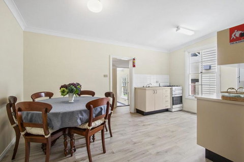 THE TEACHERS COTTAGE - Nambucca Heads Accommodation 1