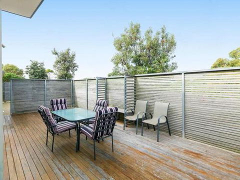 ONE LEVEL At BROADBEACH RESORT - Nambucca Heads Accommodation 1