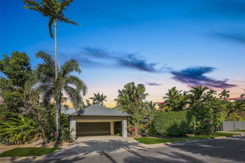 Poppys Retreat Palm Cove - Nambucca Heads Accommodation 2