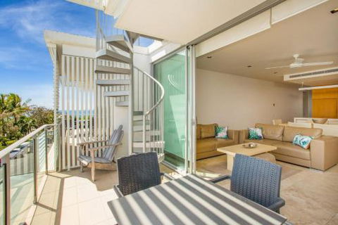Unit 203 Plantation Rainbow Beach Plantation Resort Top Floor Aircon Free Wi Fi - Nambucca Heads Accommodation 0