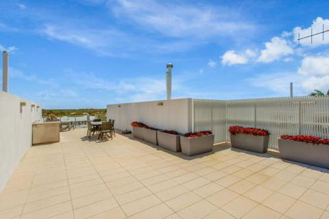 Unit 203 Plantation Rainbow Beach Plantation Resort Top Floor Aircon Free Wi Fi - Nambucca Heads Accommodation 4