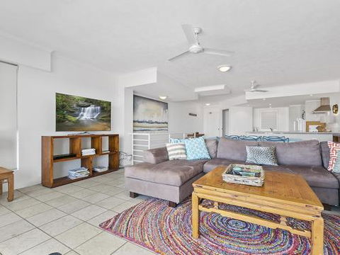 Peaceful Domani Sunshine Beach - Nambucca Heads Accommodation 2