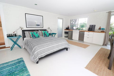 Corella Studio Apartment In Raffetys Resort - Nambucca Heads Accommodation 2