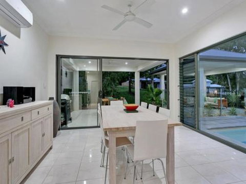 Castaways Palm Cove - Nambucca Heads Accommodation 4