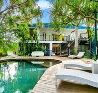 SANTORINIatPALM COVE - Nambucca Heads Accommodation
