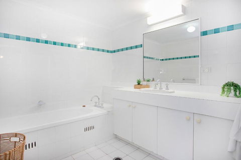 Ocean Breeze Fathoms 3 - Nambucca Heads Accommodation 6