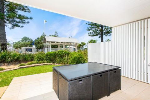 Unit 6 Plantation Rainbow Beach Plantation Resort Ground Floor Aircon Pool Spa - Nambucca Heads Accommodation 2