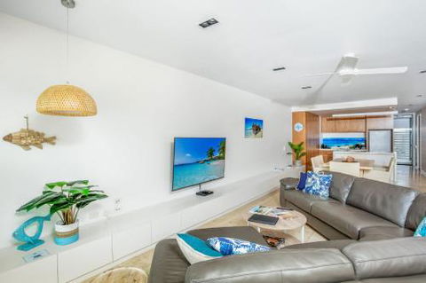 Unit 6 Plantation Rainbow Beach Plantation Resort Ground Floor Aircon Pool Spa - Nambucca Heads Accommodation 0