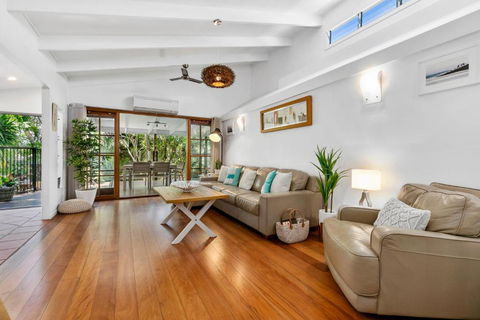 Tranquil & Tropical Sunshine Beach - Nambucca Heads Accommodation 6