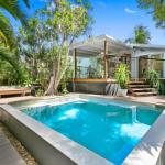 Tranquil & Tropical Sunshine Beach - Nambucca Heads Accommodation 0