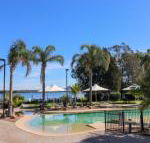 Bluewater Executive Villa in Raffertys Resort - Nambucca Heads Accommodation