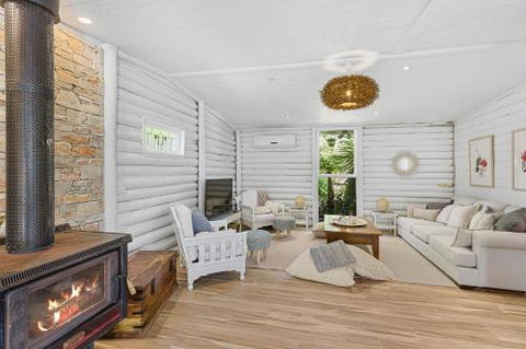 MARTHA COTTAGE Mt. MARTHA - Nambucca Heads Accommodation 0