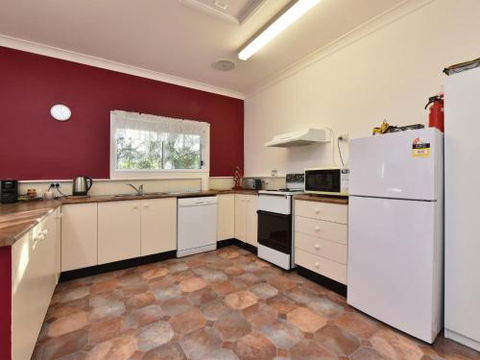 Tabitha Hill Cottage - Nambucca Heads Accommodation 4