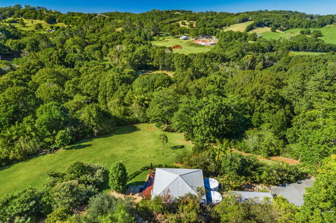 A PERFECT STAY - Twin Tallows - Nambucca Heads Accommodation 0