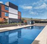 Trendy Self Contained Inner City Apartment - Nambucca Heads Accommodation