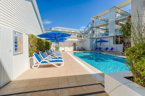 Unit 8 Plantation Resort Rainbow Beach Plantation Resort Air Conditioned Pool & Outdoor Spa - Nambucca Heads Accommodation 1