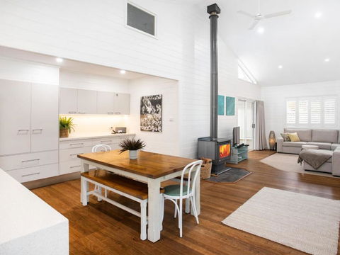 3 Macleay St. Narrawallee - Nambucca Heads Accommodation 6