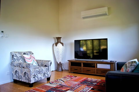 Cumberland House - Nambucca Heads Accommodation 6