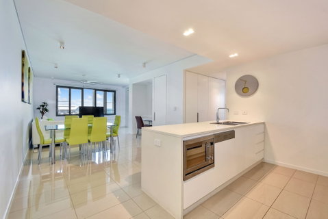 Darwin Waterfront Short Stay Apartments - Nambucca Heads Accommodation 2