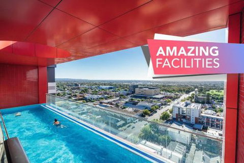 Sky High On Grote Pool Gym Cinema Fireworks NYE - Nambucca Heads Accommodation 0