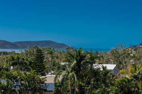 Sunset Escape - Cannonvale - Nambucca Heads Accommodation 0