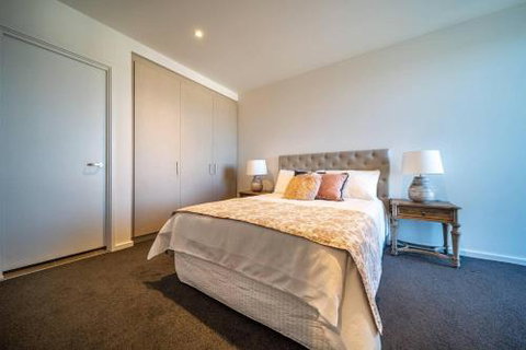 Divinity On Morphett In The Heart Of The CBD Free Wifi Nespresso - Nambucca Heads Accommodation 5