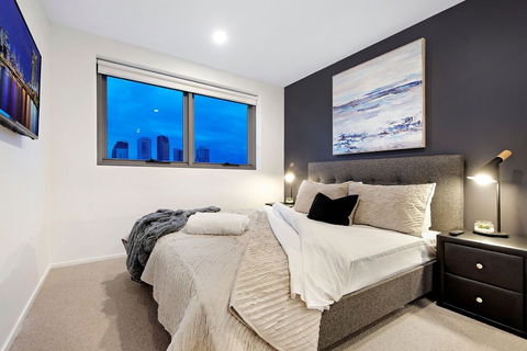 NEO Apartments Holidays Gold Coast - Nambucca Heads Accommodation 6