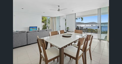 Serenity Shores Whitsundays - Nambucca Heads Accommodation 1