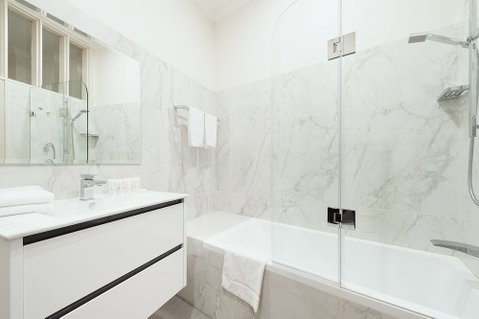 Stunning Sydney Home 3 - Nambucca Heads Accommodation 4