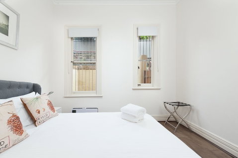 Stunning Sydney Home 3 - Nambucca Heads Accommodation 2