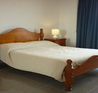 The Apartment Service SUSEX - Nambucca Heads Accommodation