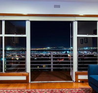 Lofty Views City Stunner - Nambucca Heads Accommodation