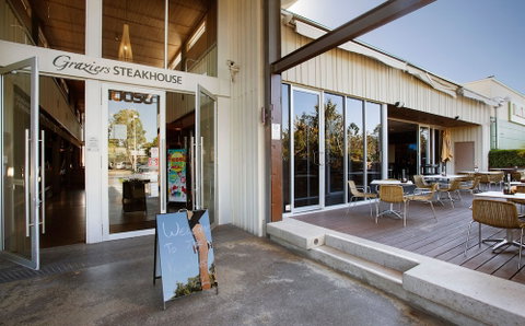 Villa Noosa Hotel - Nambucca Heads Accommodation 0