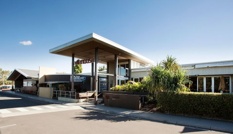 Villa Noosa Hotel - Nambucca Heads Accommodation 1