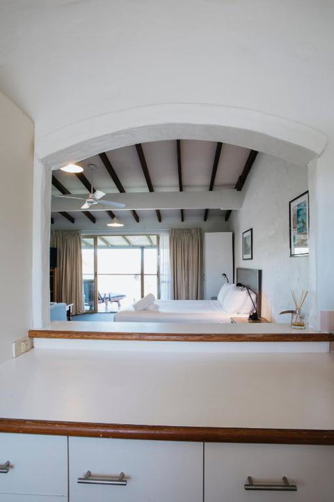 Canal Rocks Beachfront Apartments - Nambucca Heads Accommodation 2