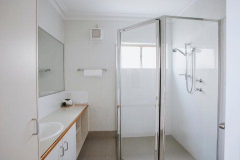Canal Rocks Beachfront Apartments - Nambucca Heads Accommodation 6