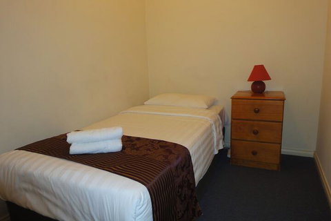 Moonee Valley Views Apartments - Nambucca Heads Accommodation 4