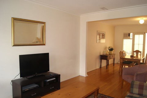 Moonee Valley Views Apartments - Nambucca Heads Accommodation 1